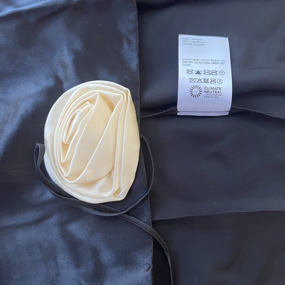 Reformation Frankie Silk Dress | Rosette  🕸Silk🕸 🎉Last One 🎀 NEW - Picture 11 of 11